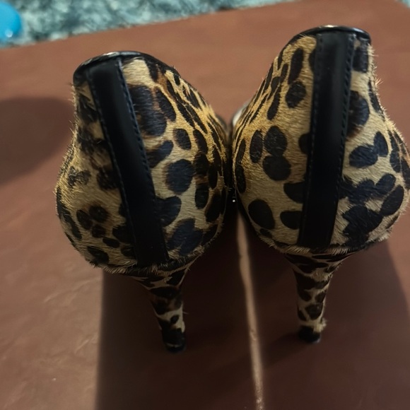 Nine West Brown and Black Heels Classic Elegance - Picture 6 of 12